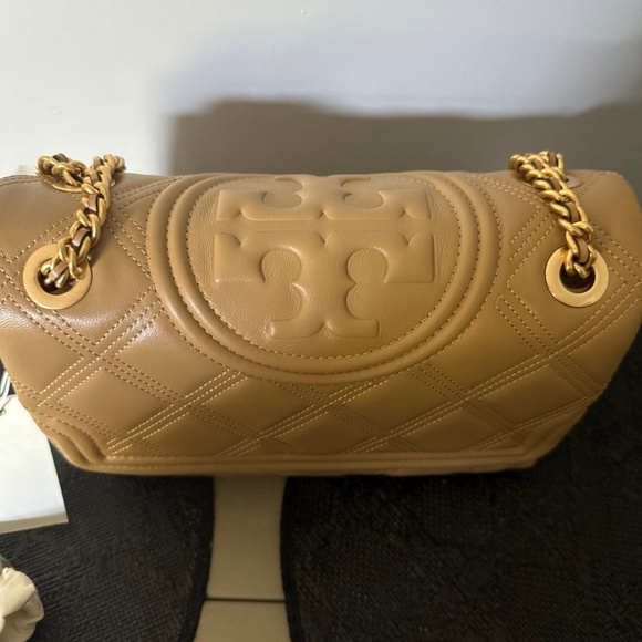 Tory Burch Fleming Soft Convertible Bag - Picture 2 of 6